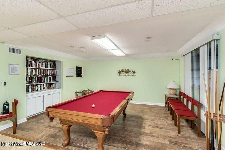 520 Palm Springs Boulevard, 407