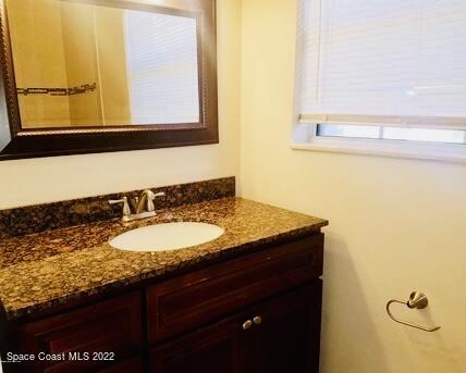 1052 Hickory Lane