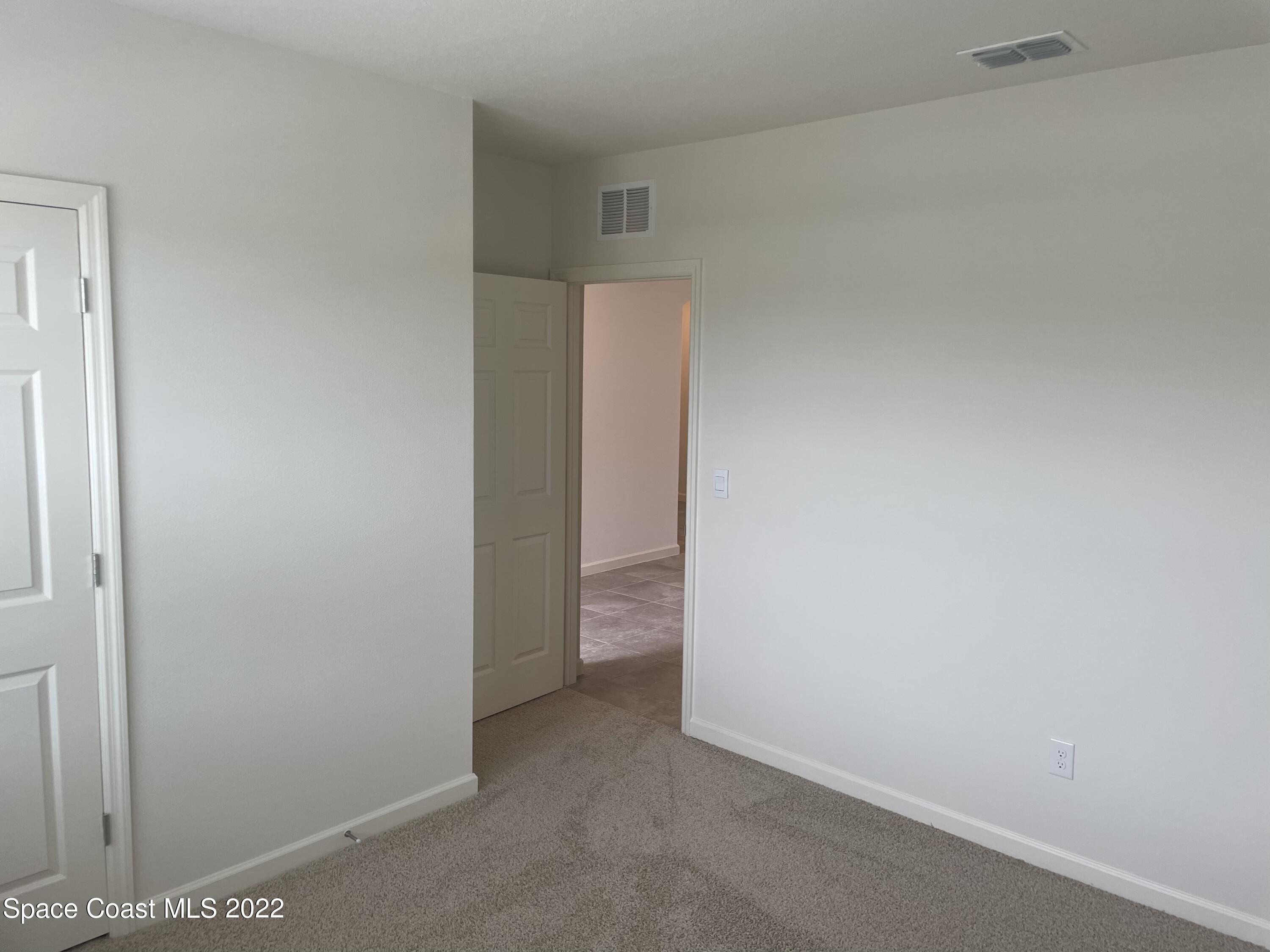 1326 Mineral Loop Drive NW