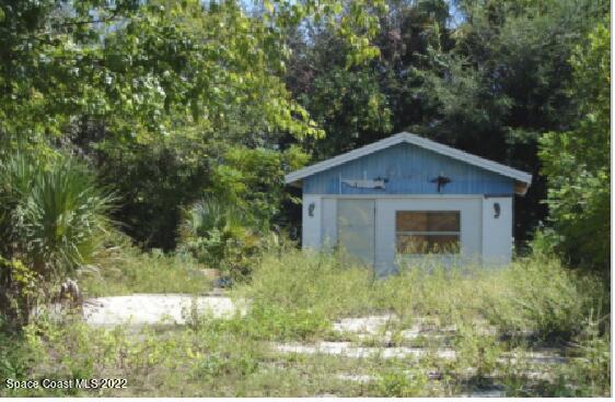 7012 Dogwood Drive