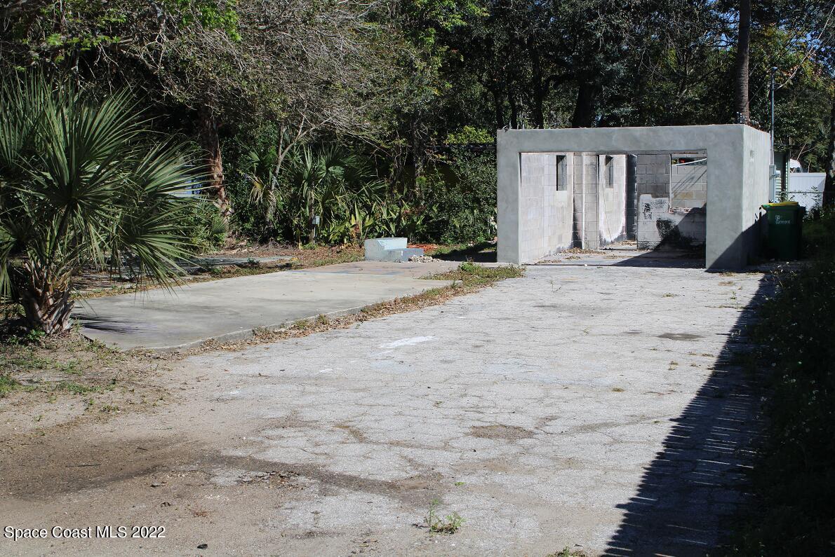7012 Dogwood Drive