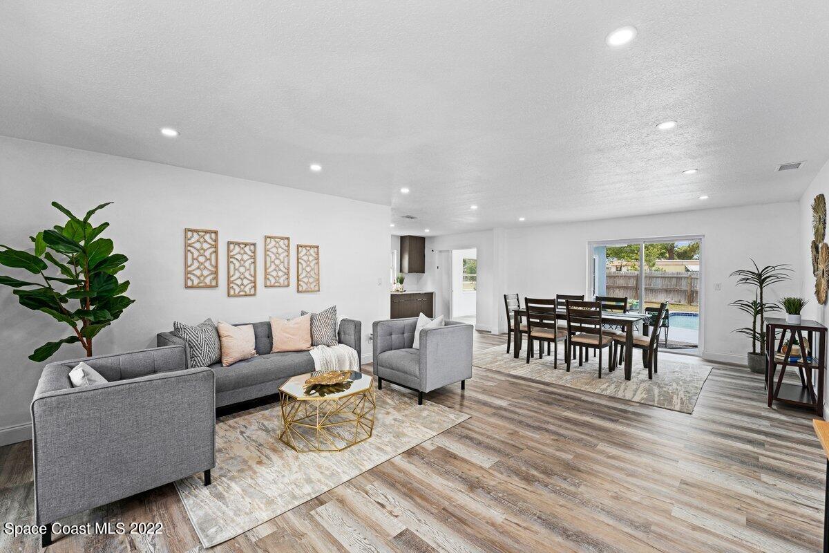 920 Garden Road