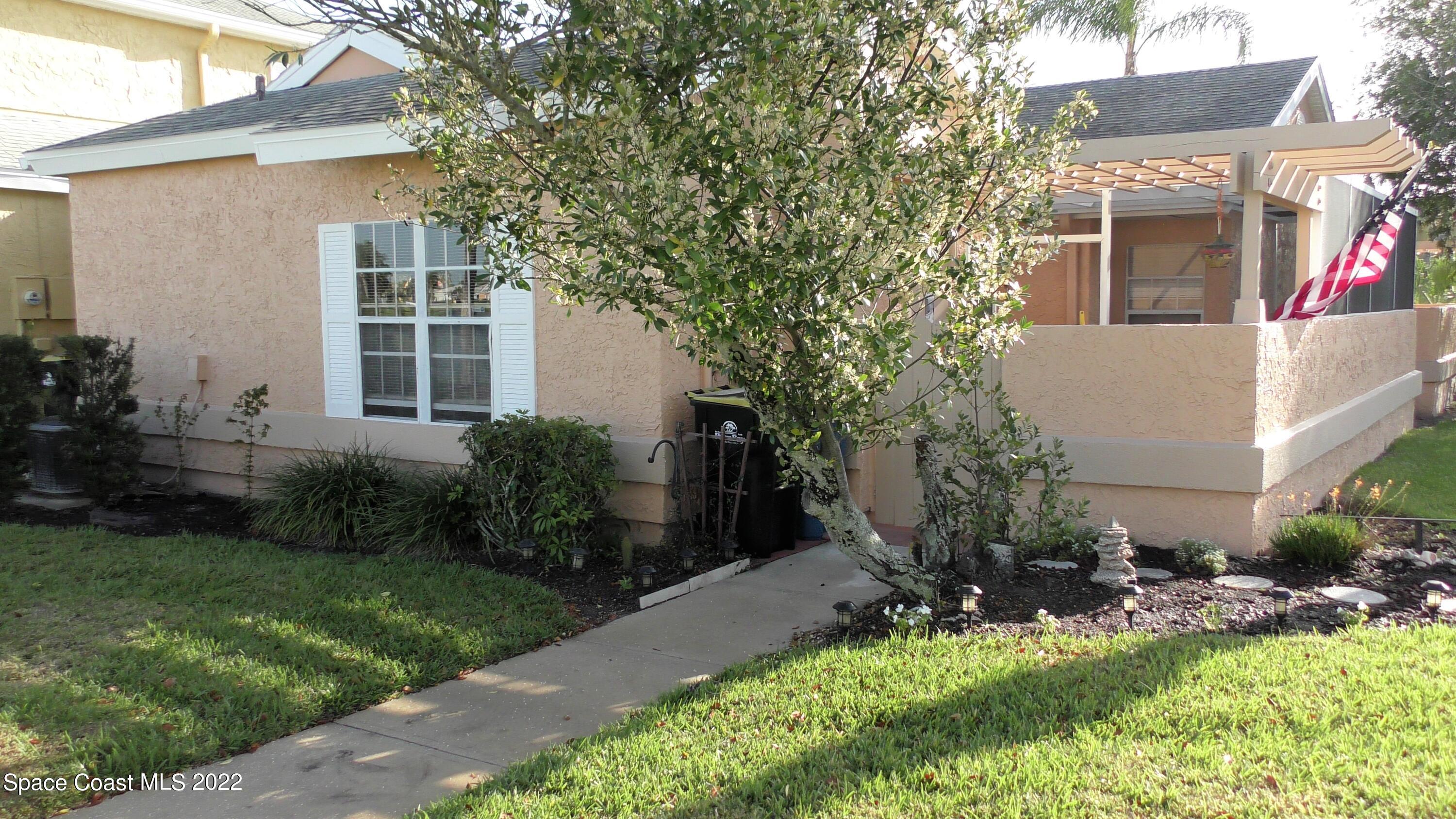 1465 Malibu Circle NE, 110
