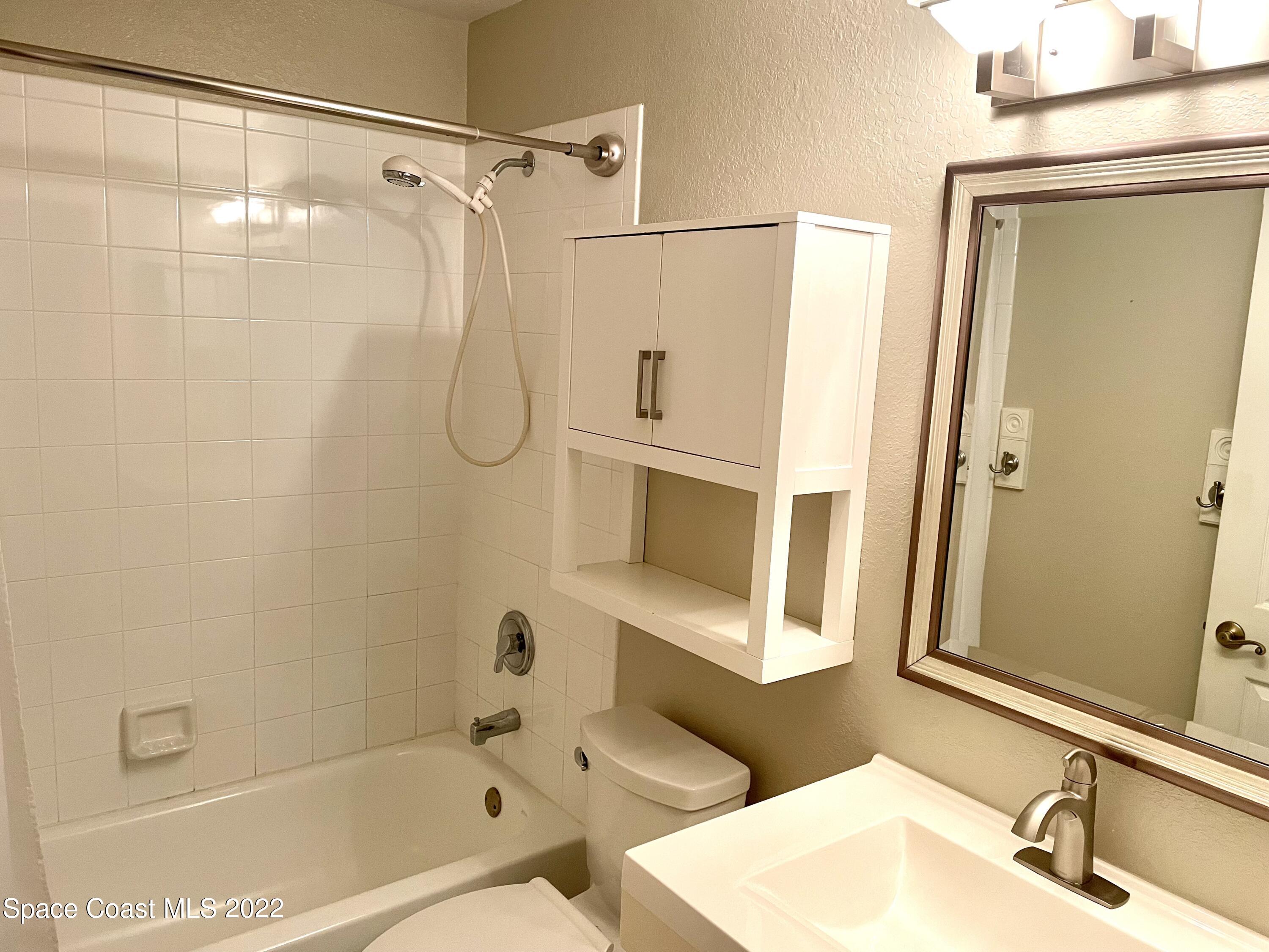 5575 Cord Grass Ln.