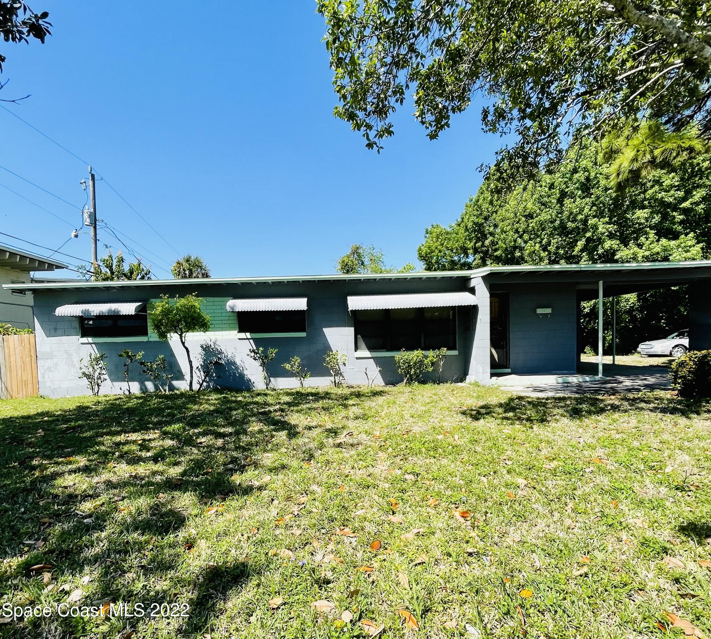 1401 W Point Drive