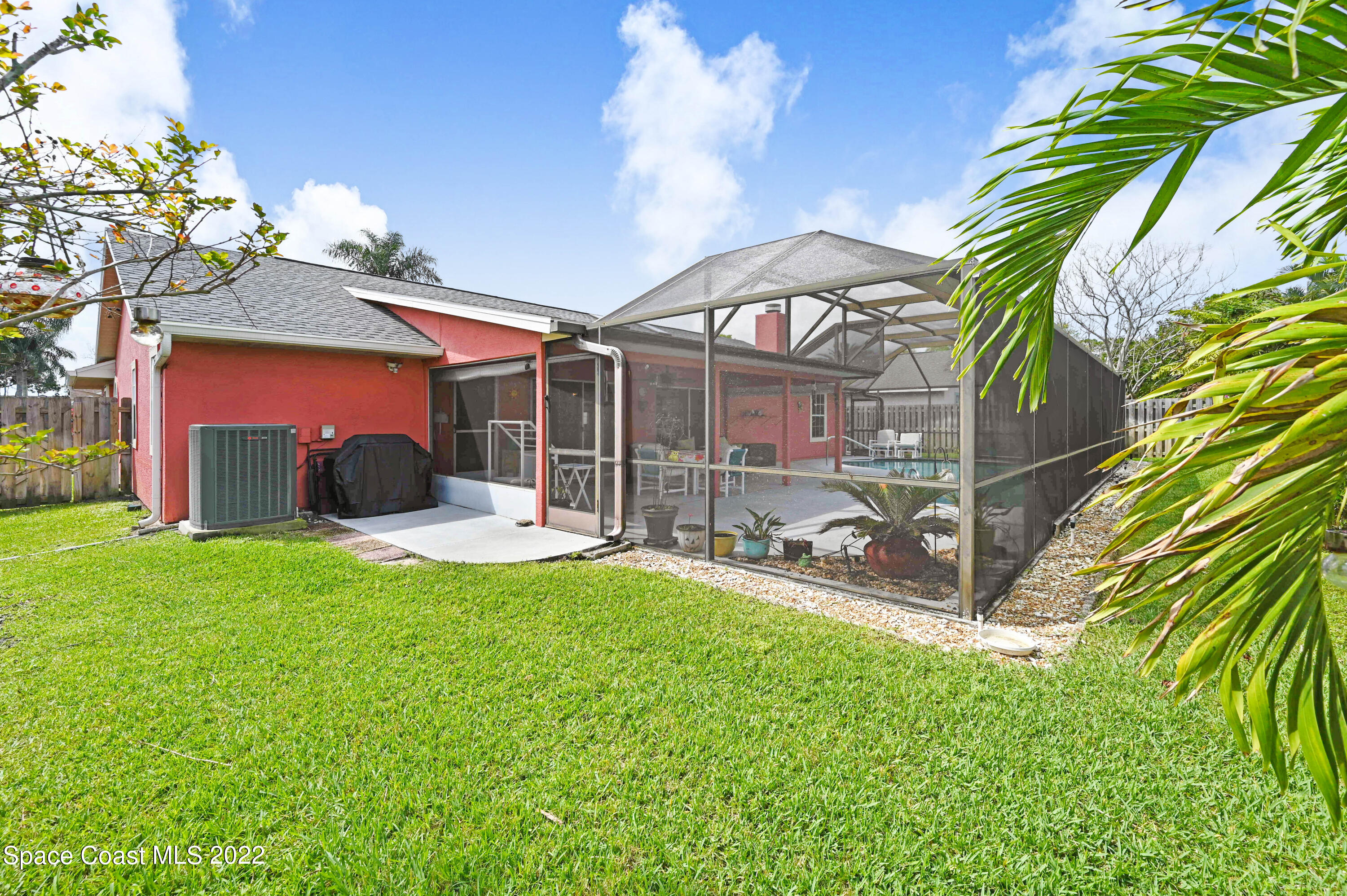 1937 Glen Meadows Circle