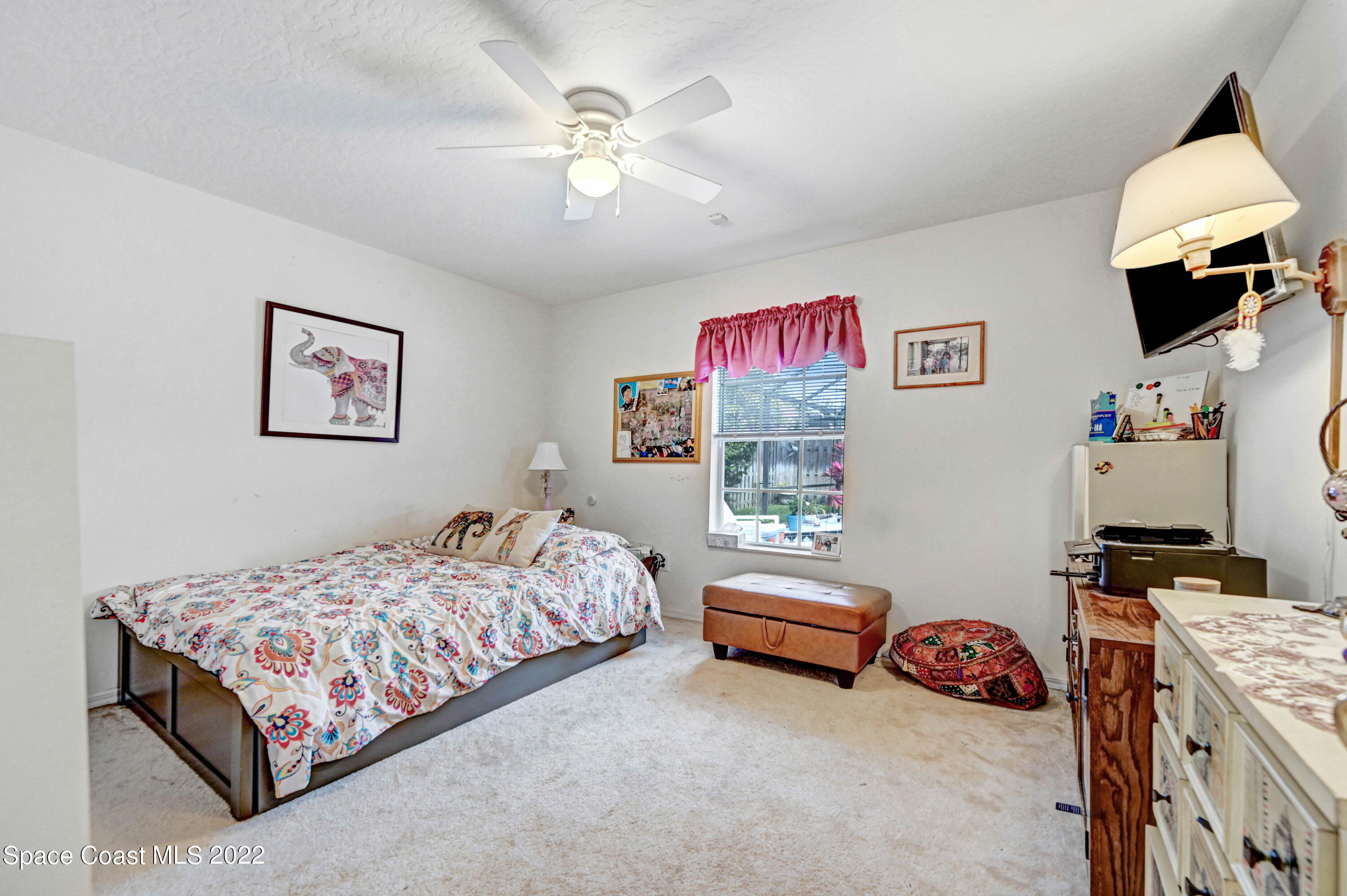 1937 Glen Meadows Circle