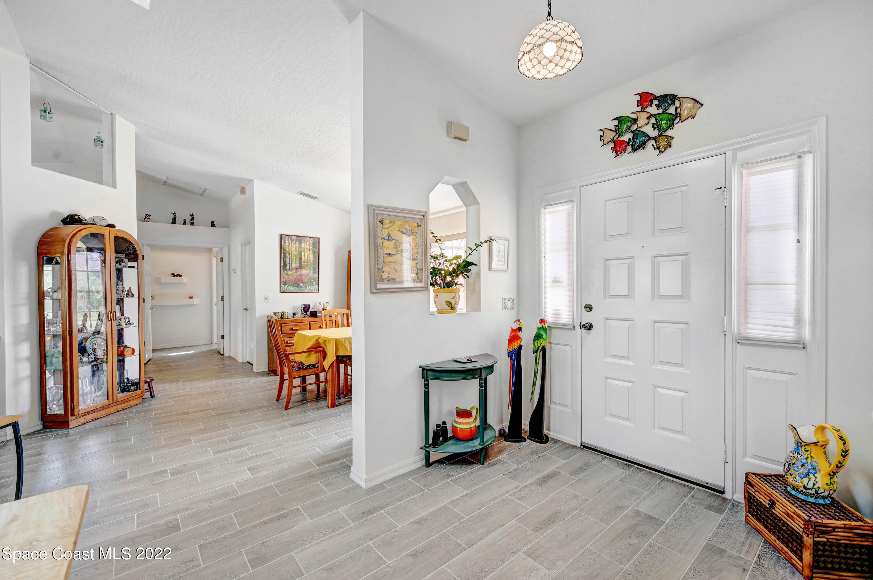 1937 Glen Meadows Circle
