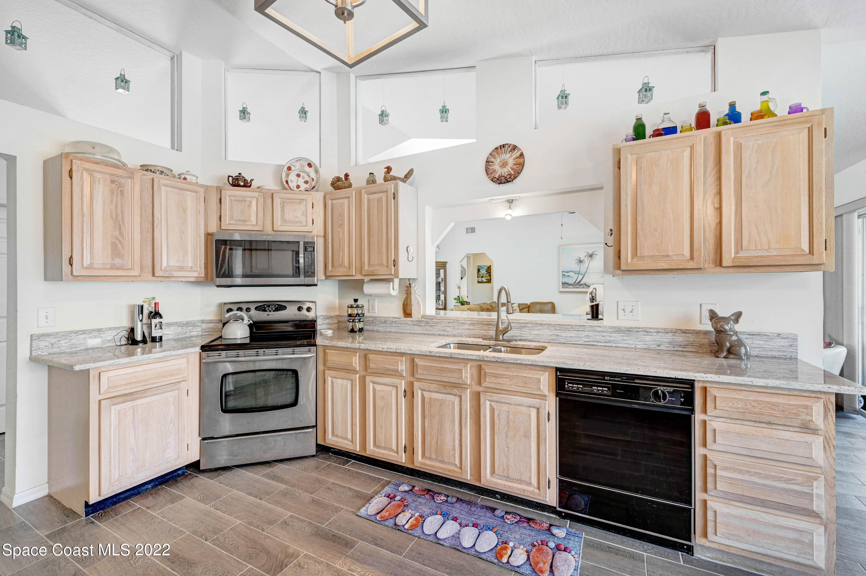 1937 Glen Meadows Circle