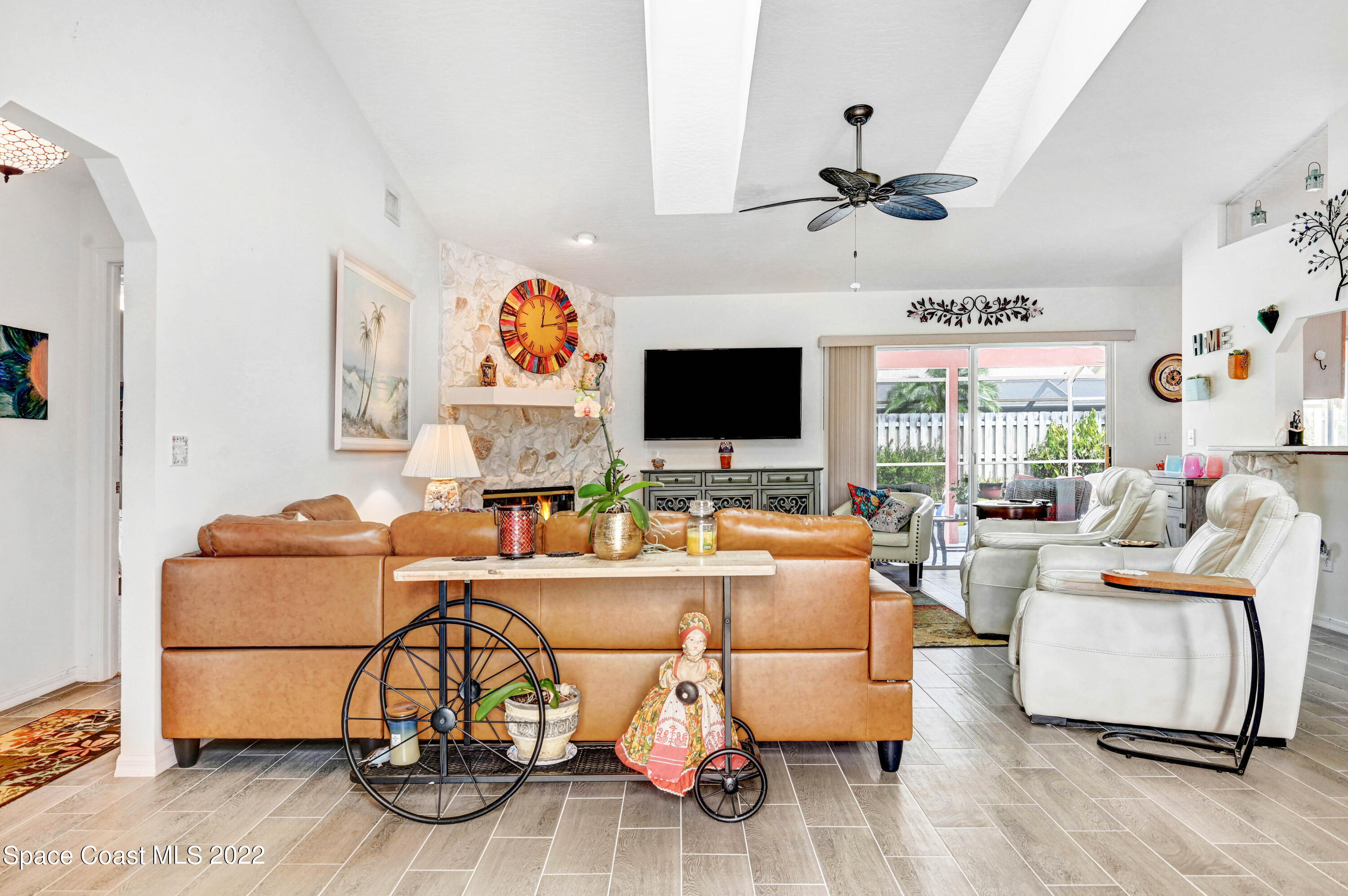 1937 Glen Meadows Circle
