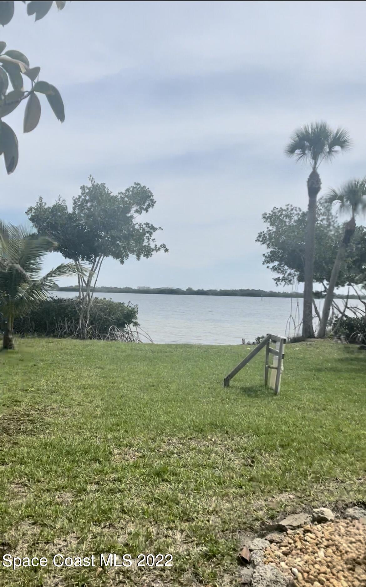 9640 S Tropical Trail