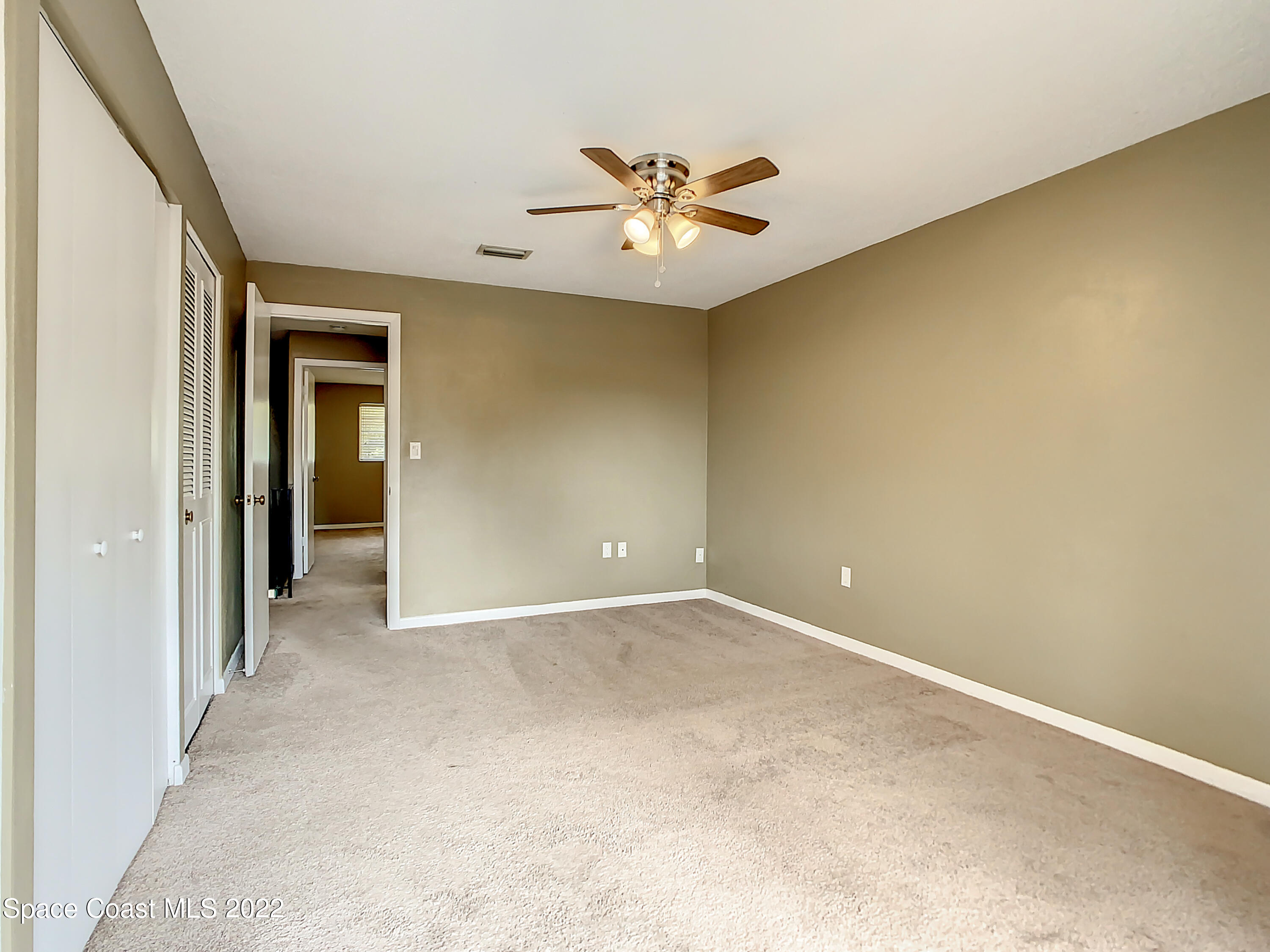 2487 Country Club Drive, 103