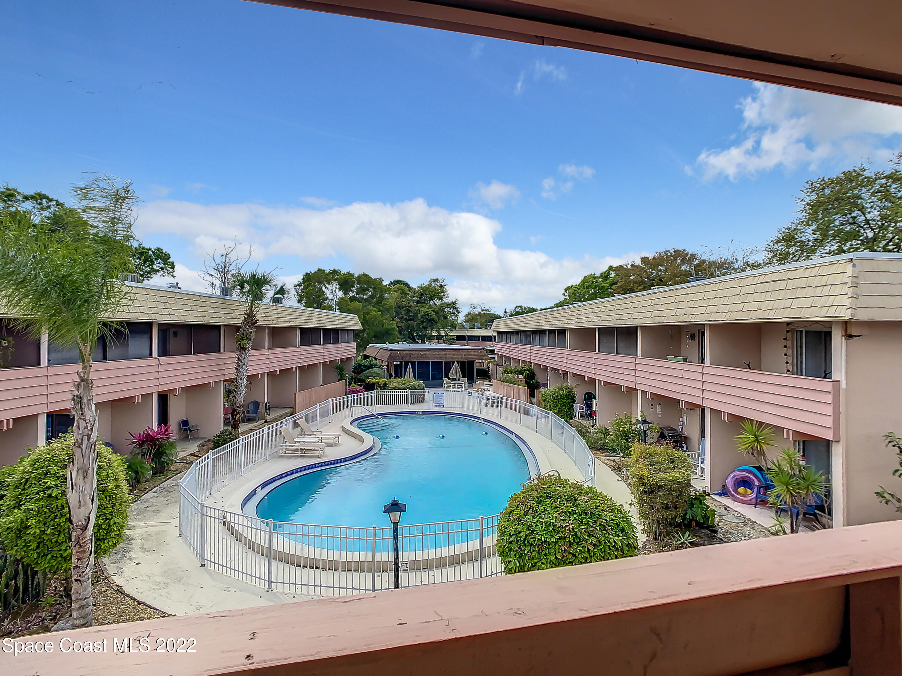 2487 Country Club Drive, 103