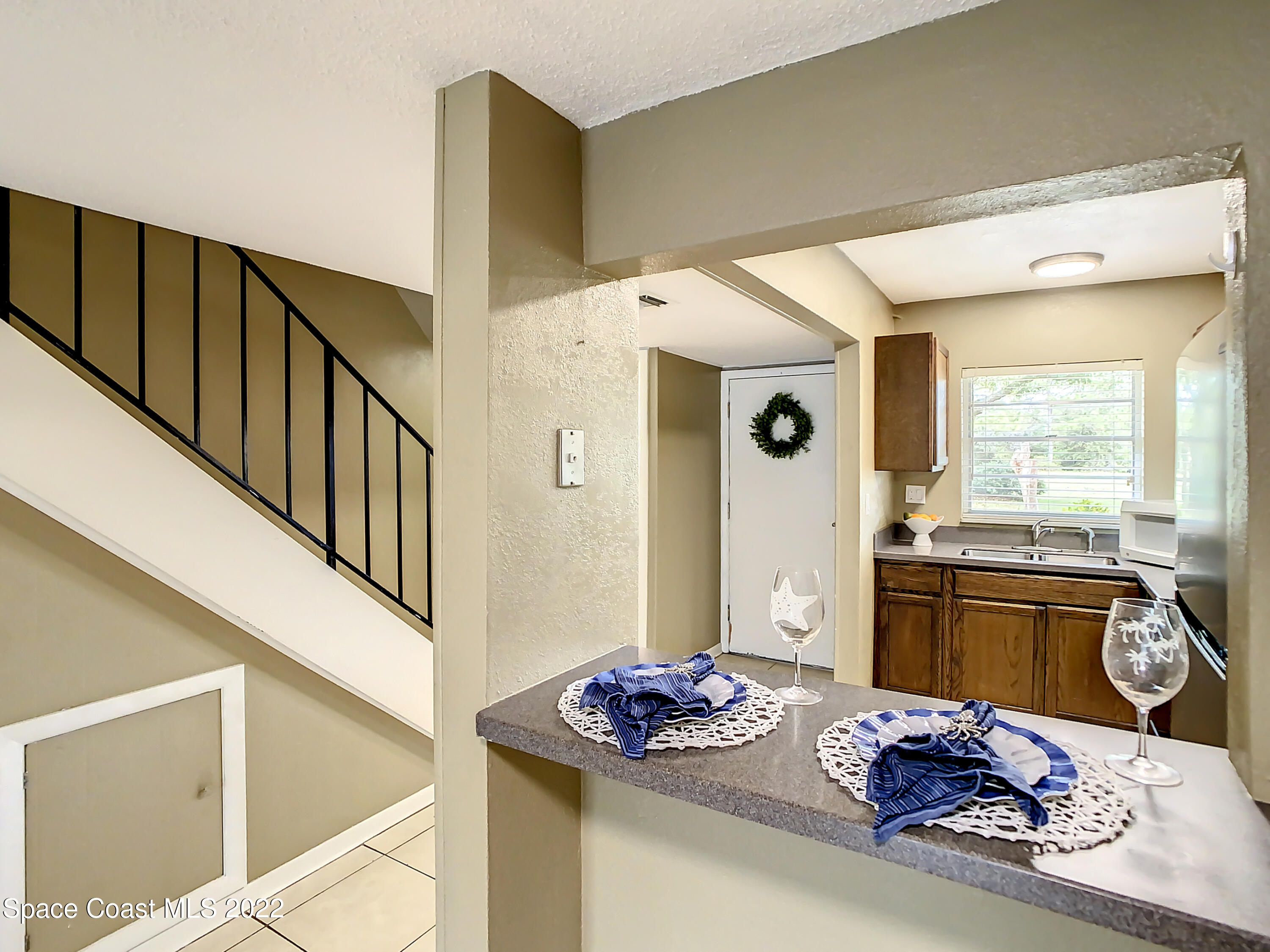 2487 Country Club Drive, 103