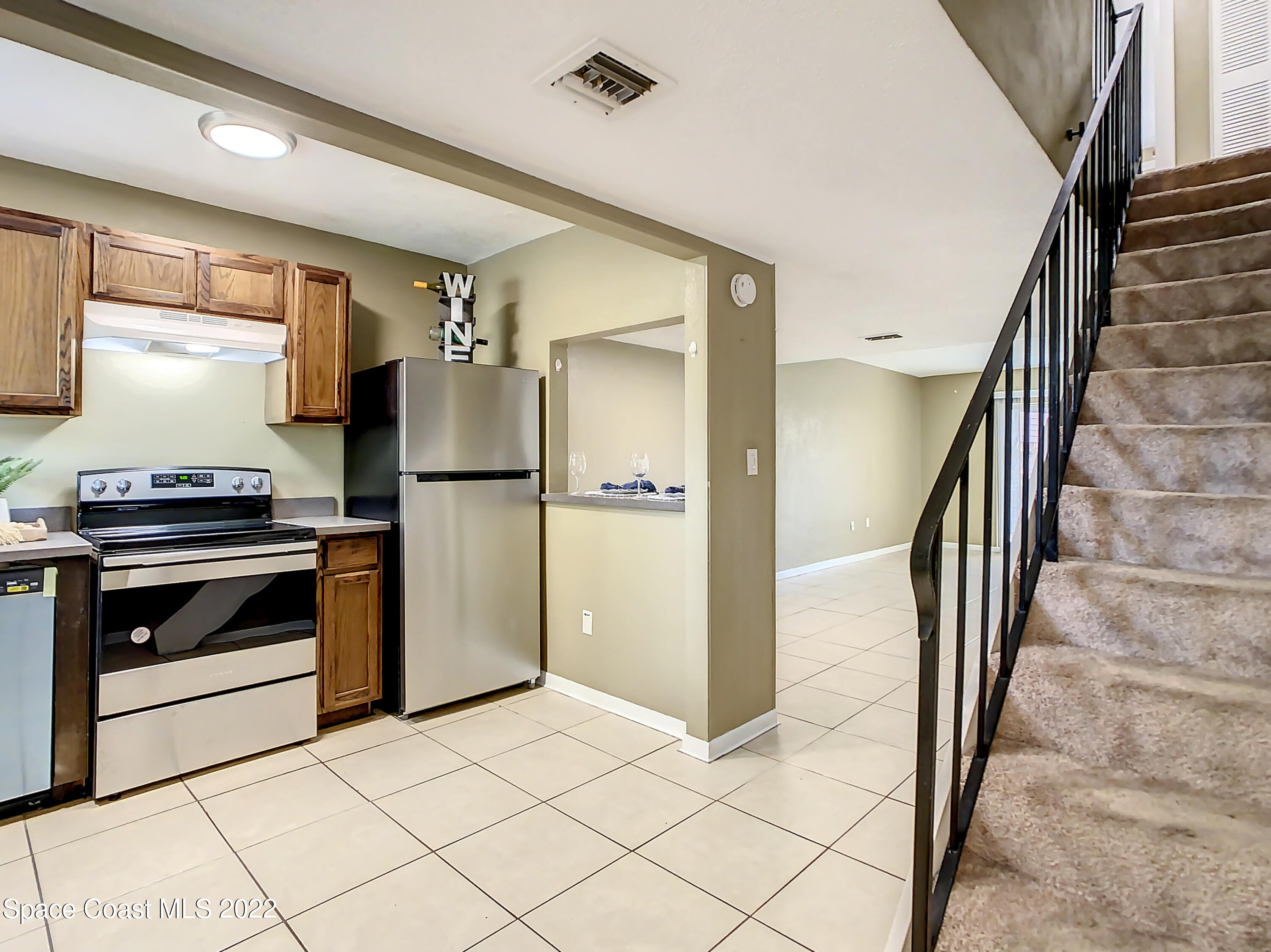 2487 Country Club Drive, 103