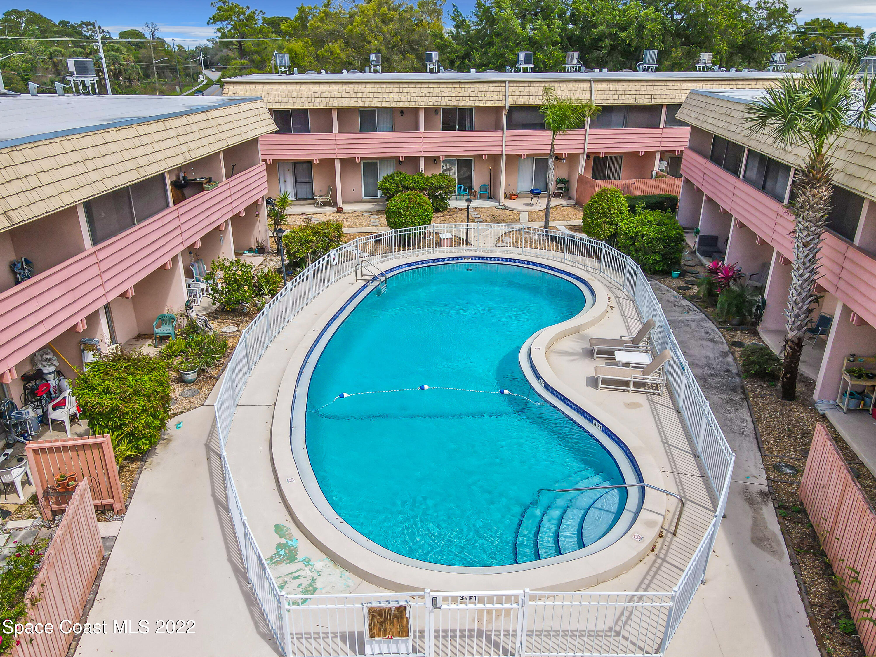 2487 Country Club Drive, 103