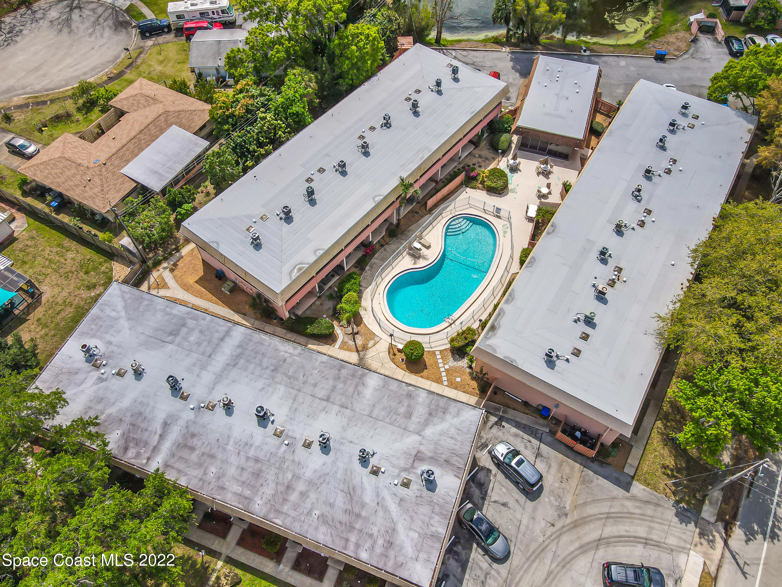 2487 Country Club Drive, 103
