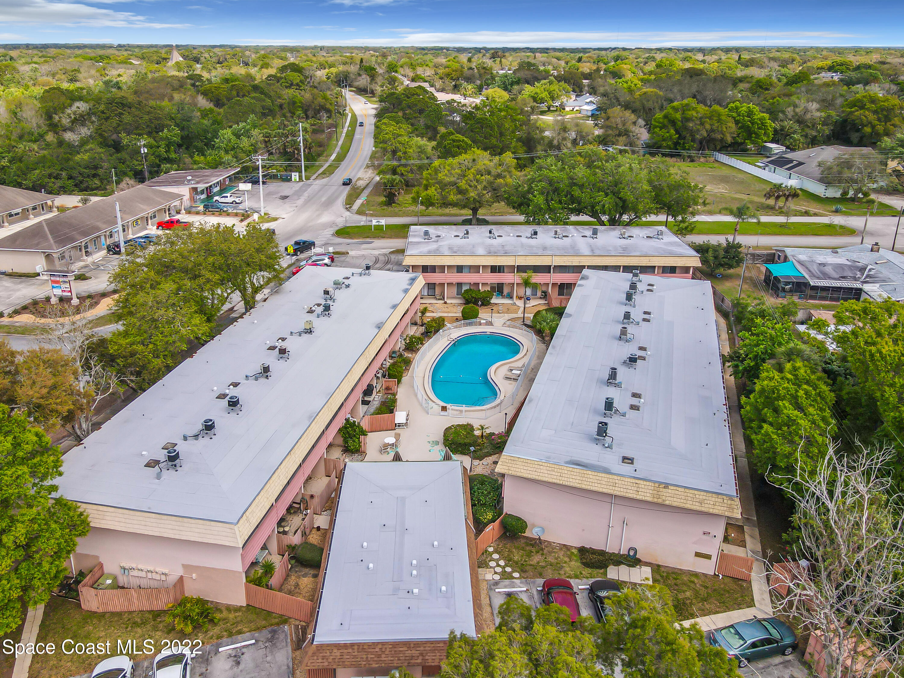 2487 Country Club Drive, 103