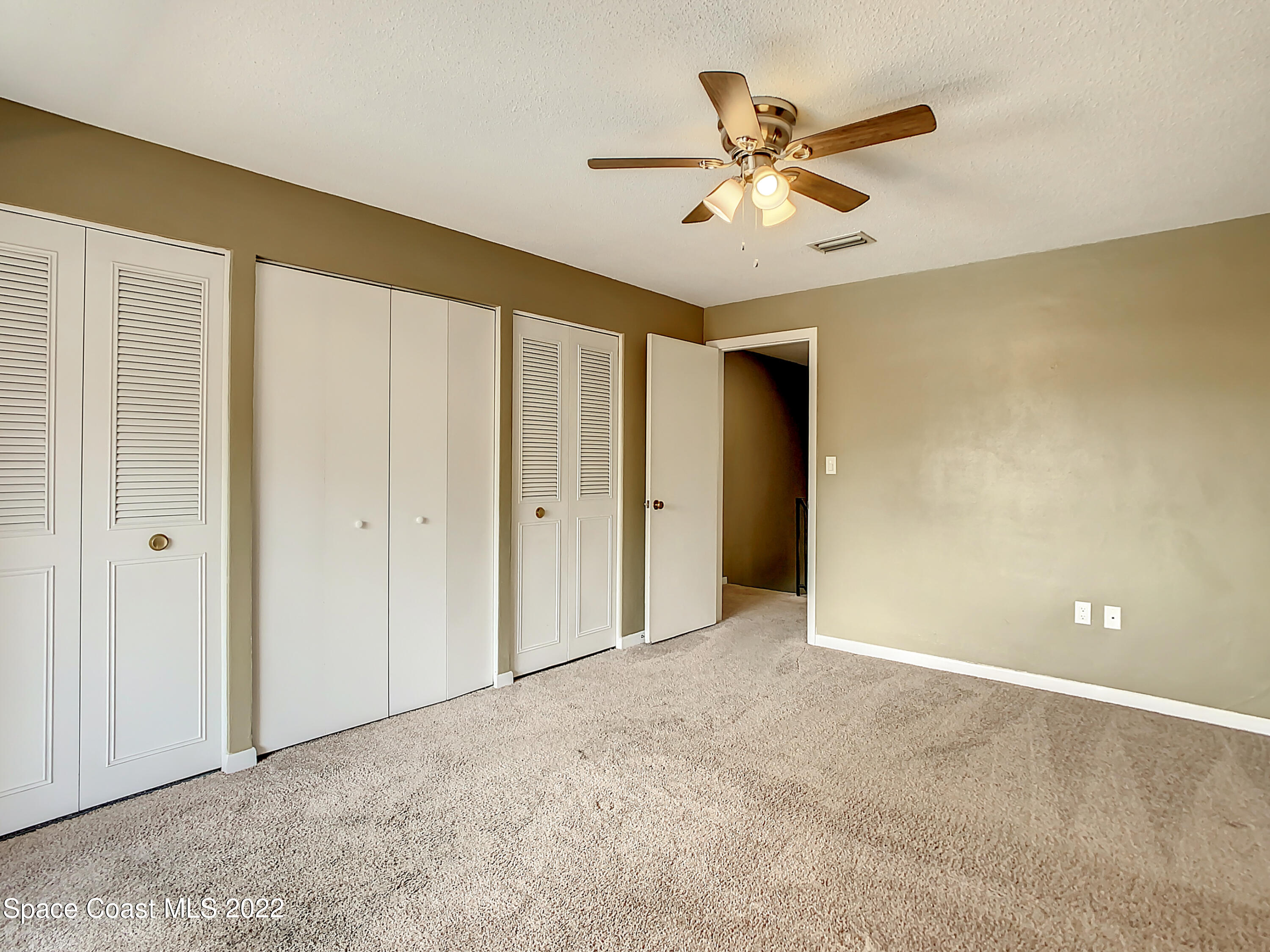 2487 Country Club Drive, 103