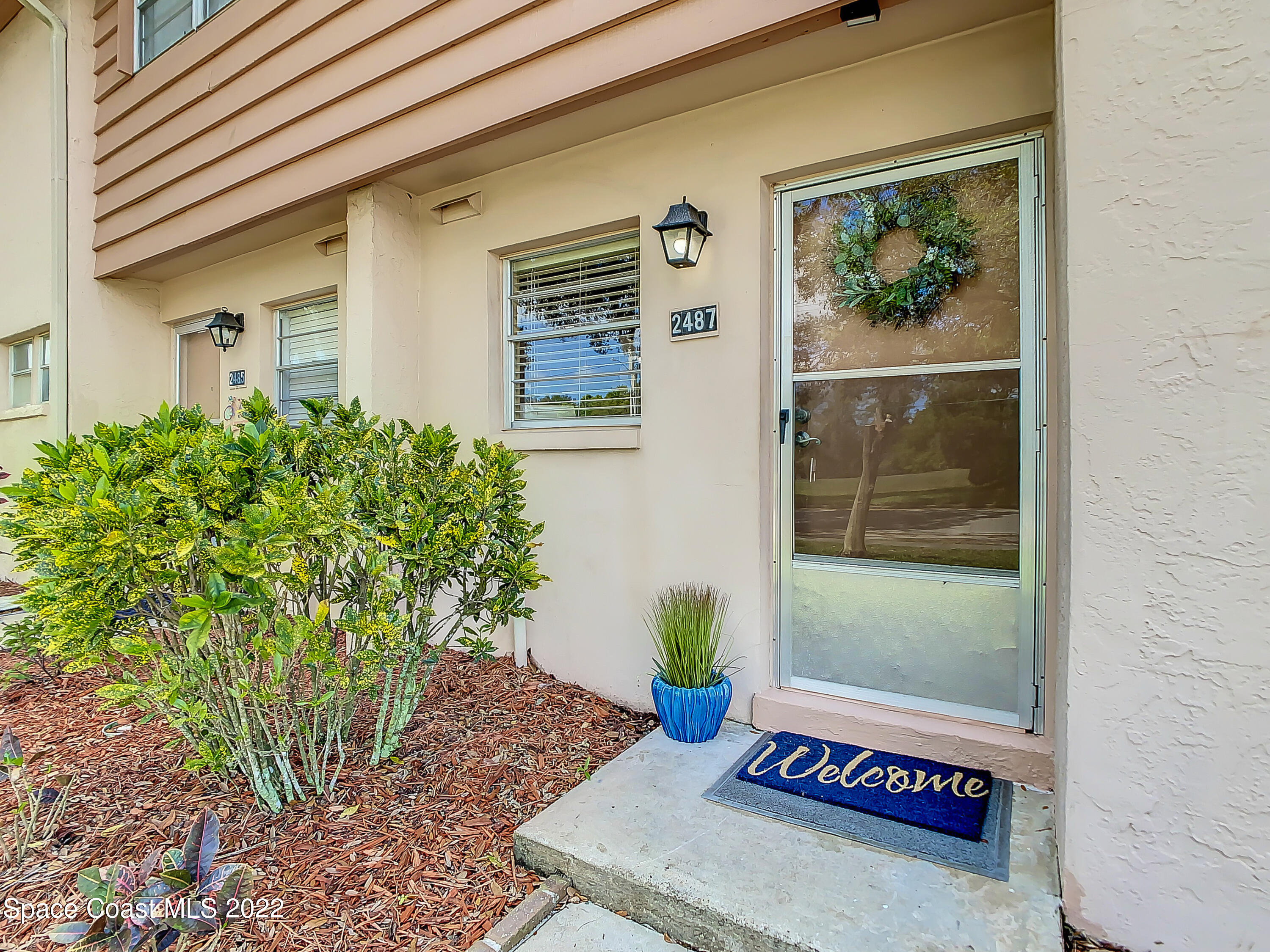 2487 Country Club Drive, 103