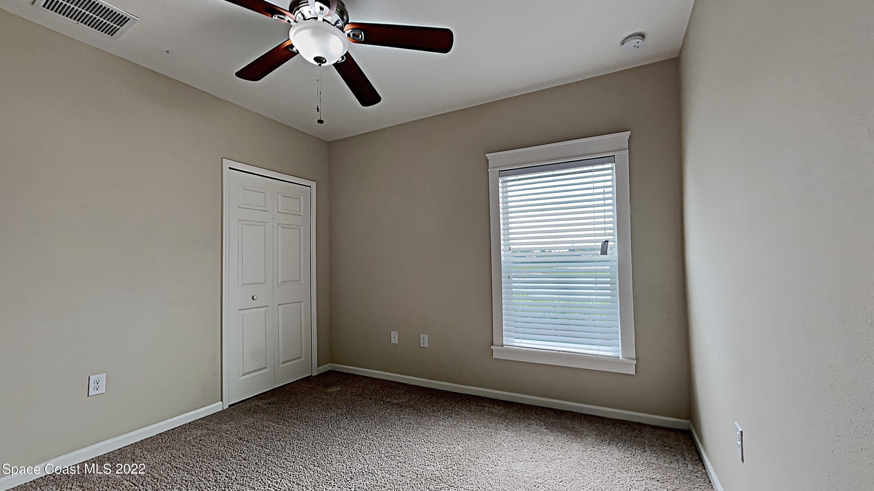 2416 Snapdragon Drive NW
