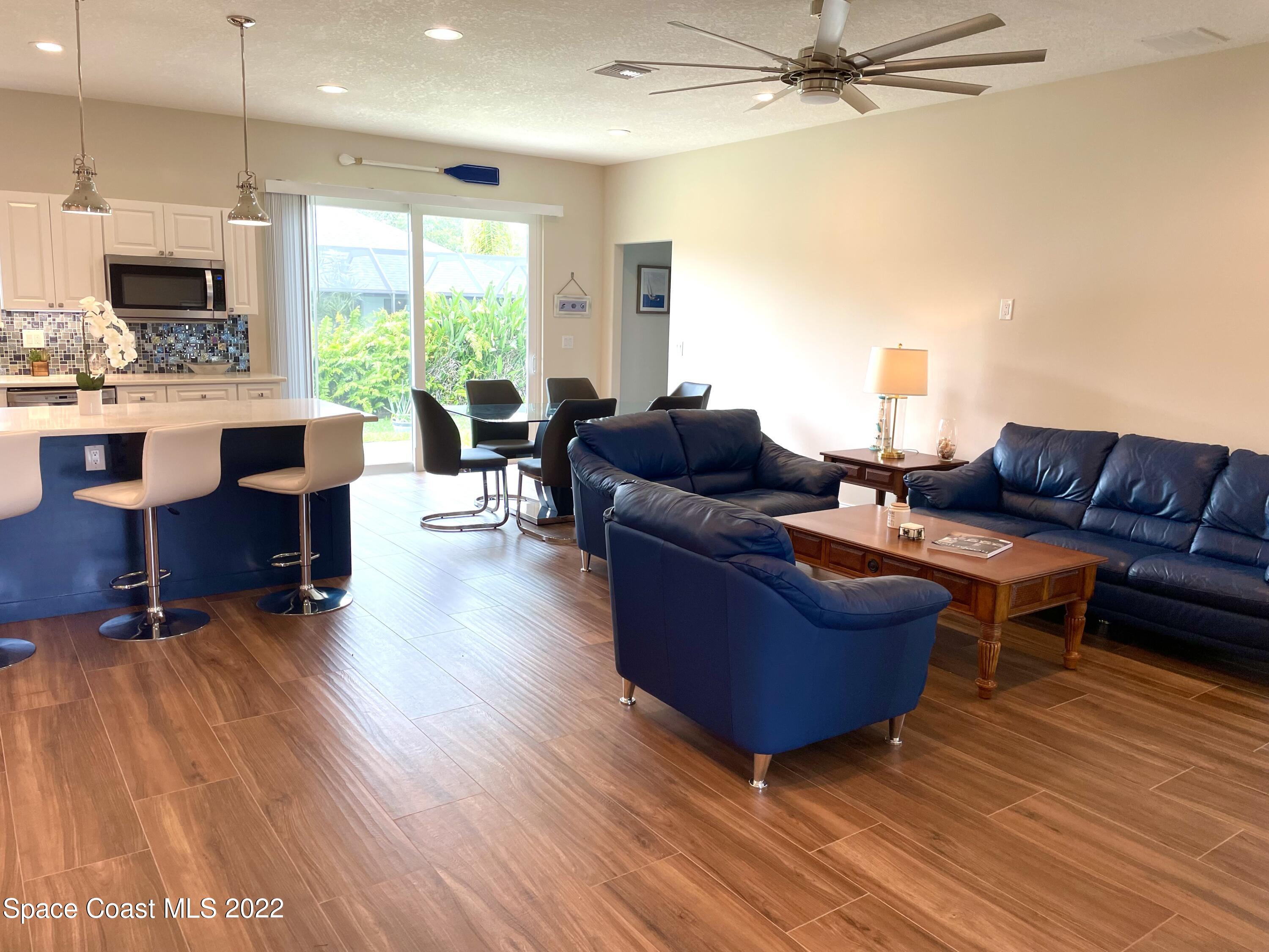726 John Carroll Lane