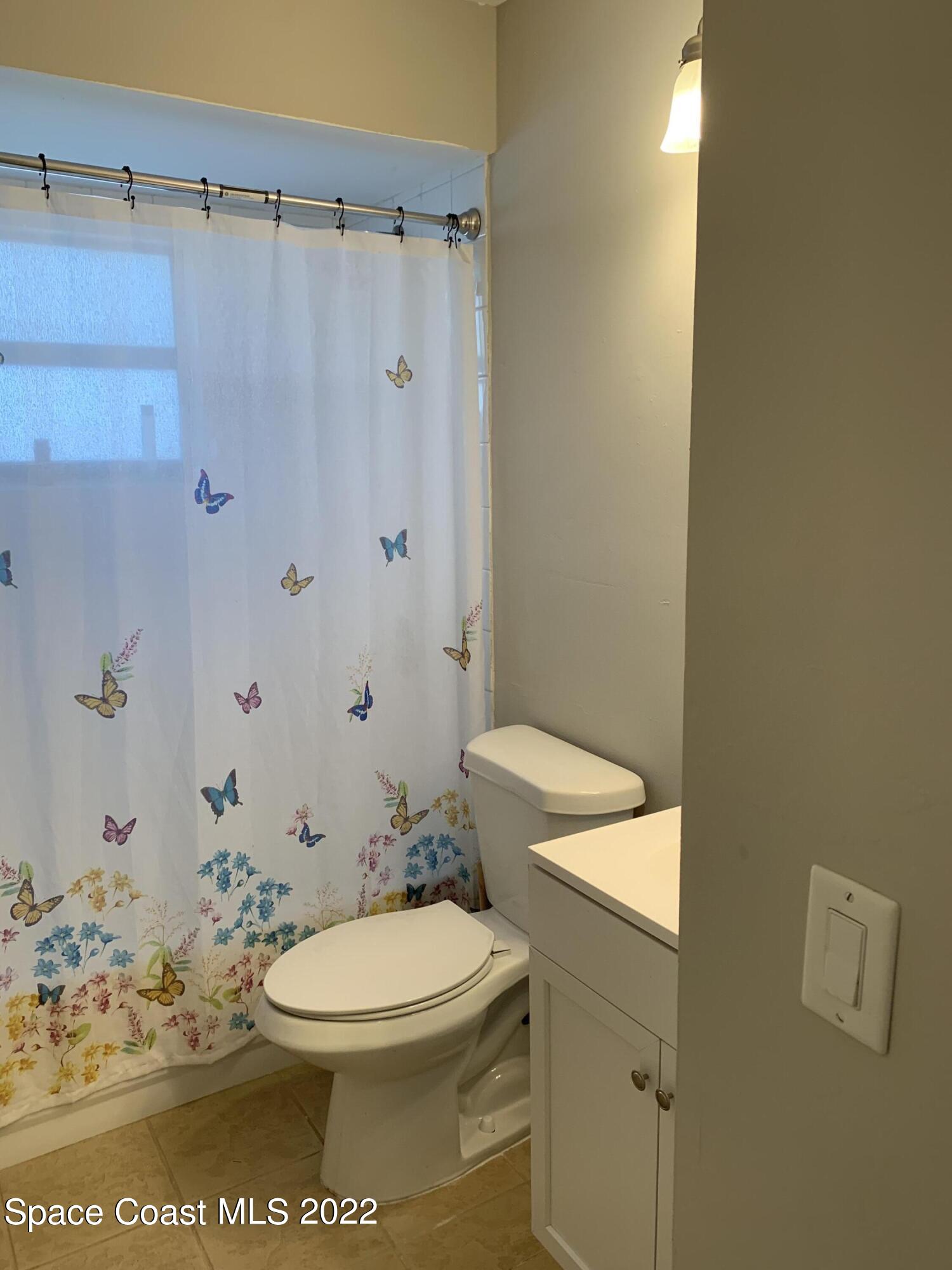 293 Cinnamon Lake Circle