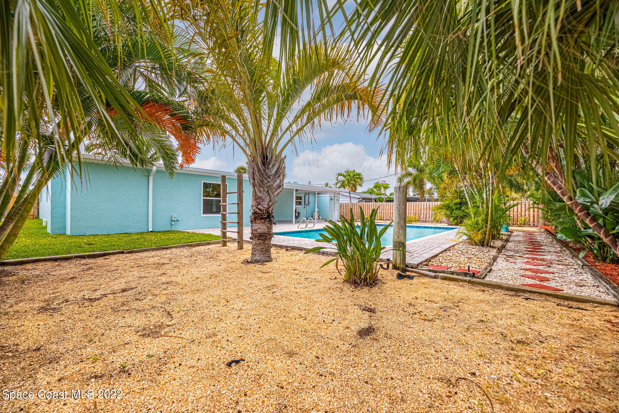 360 Glenwood Avenue