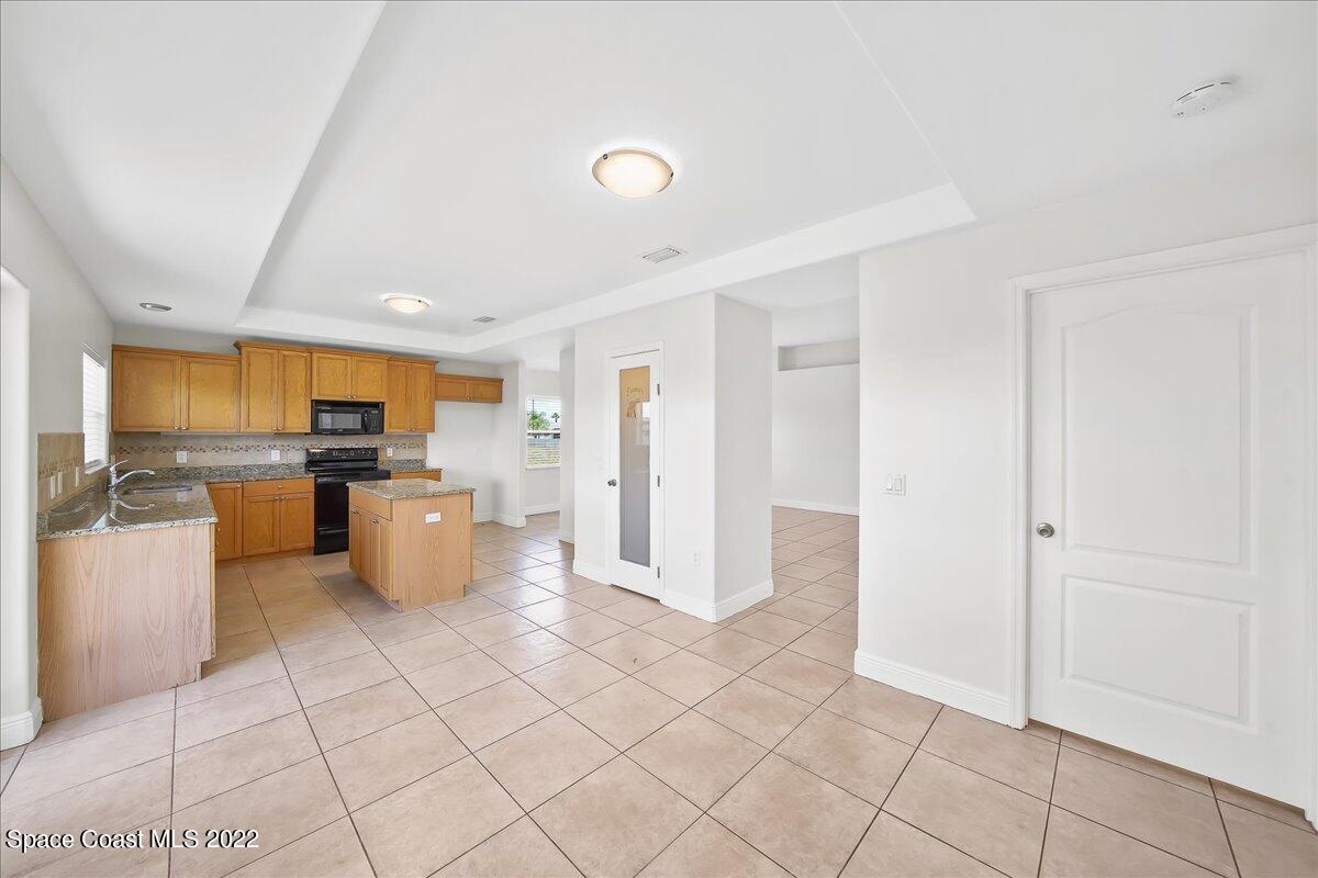385 Melton Court
