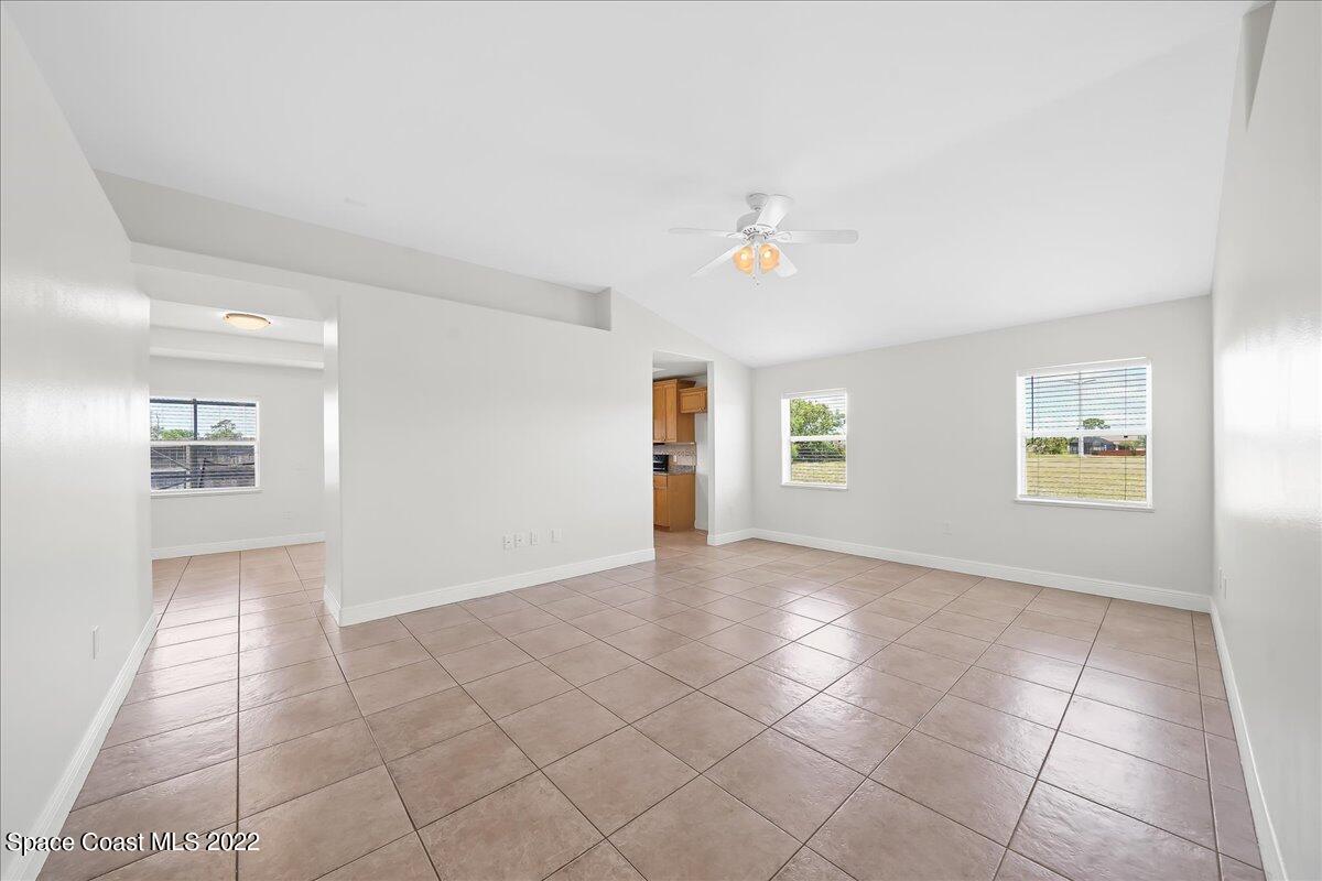 385 Melton Court