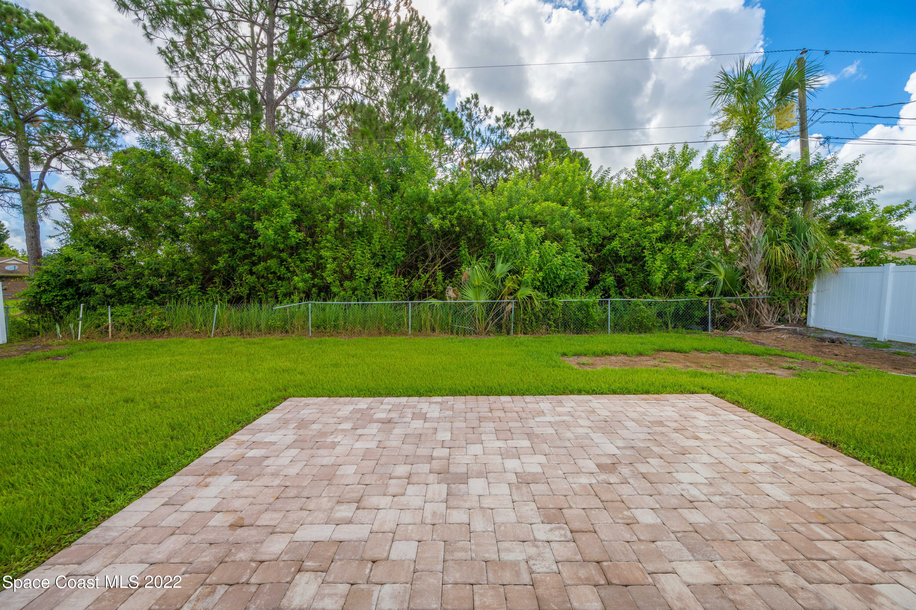 129 Massini Avenue NW