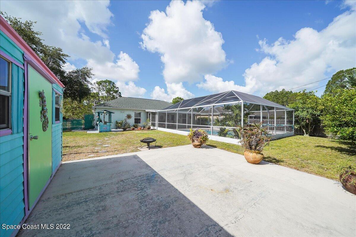 1227 Schayler Street SW