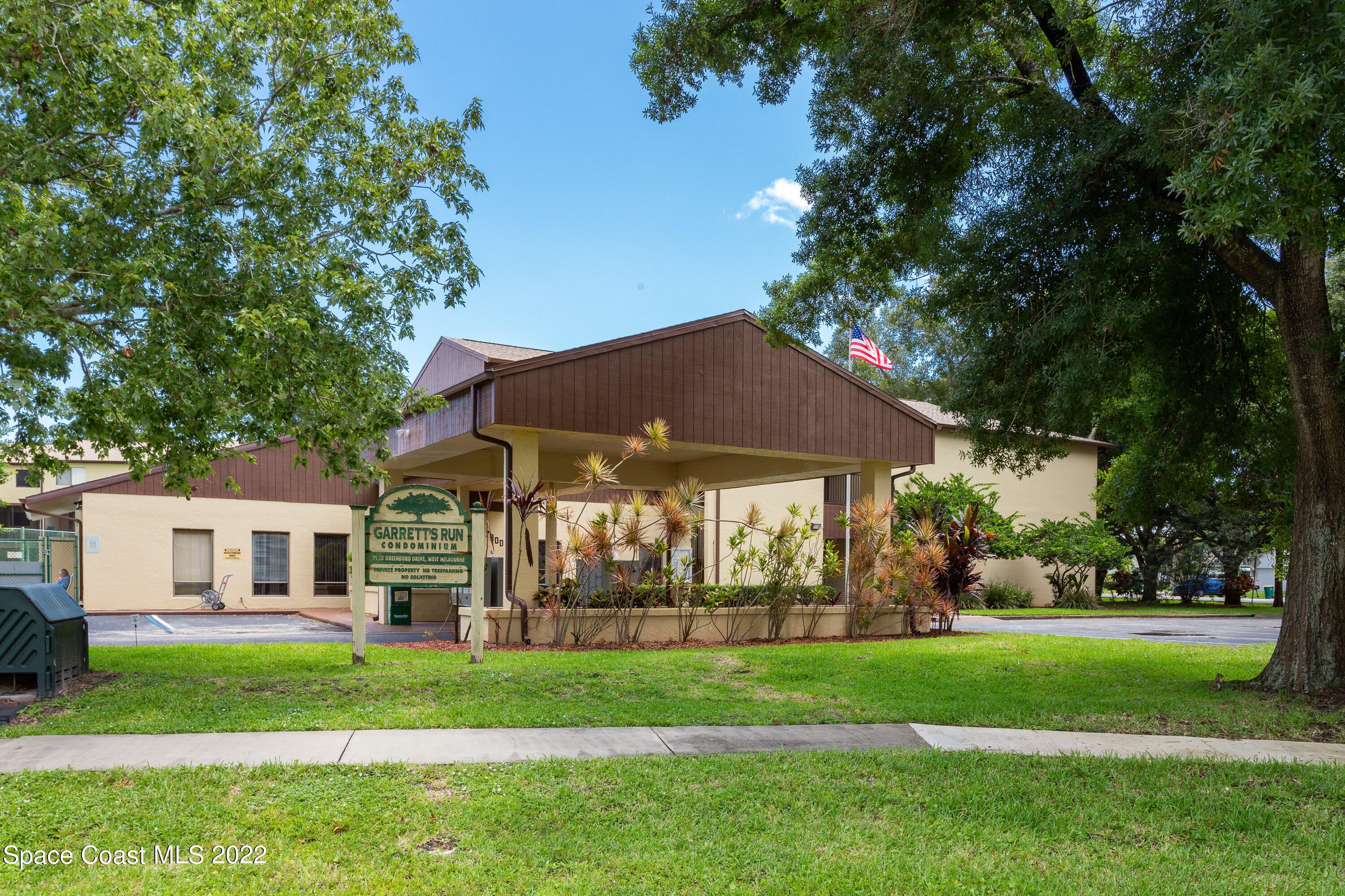 7820 Shadowood Drive, 311