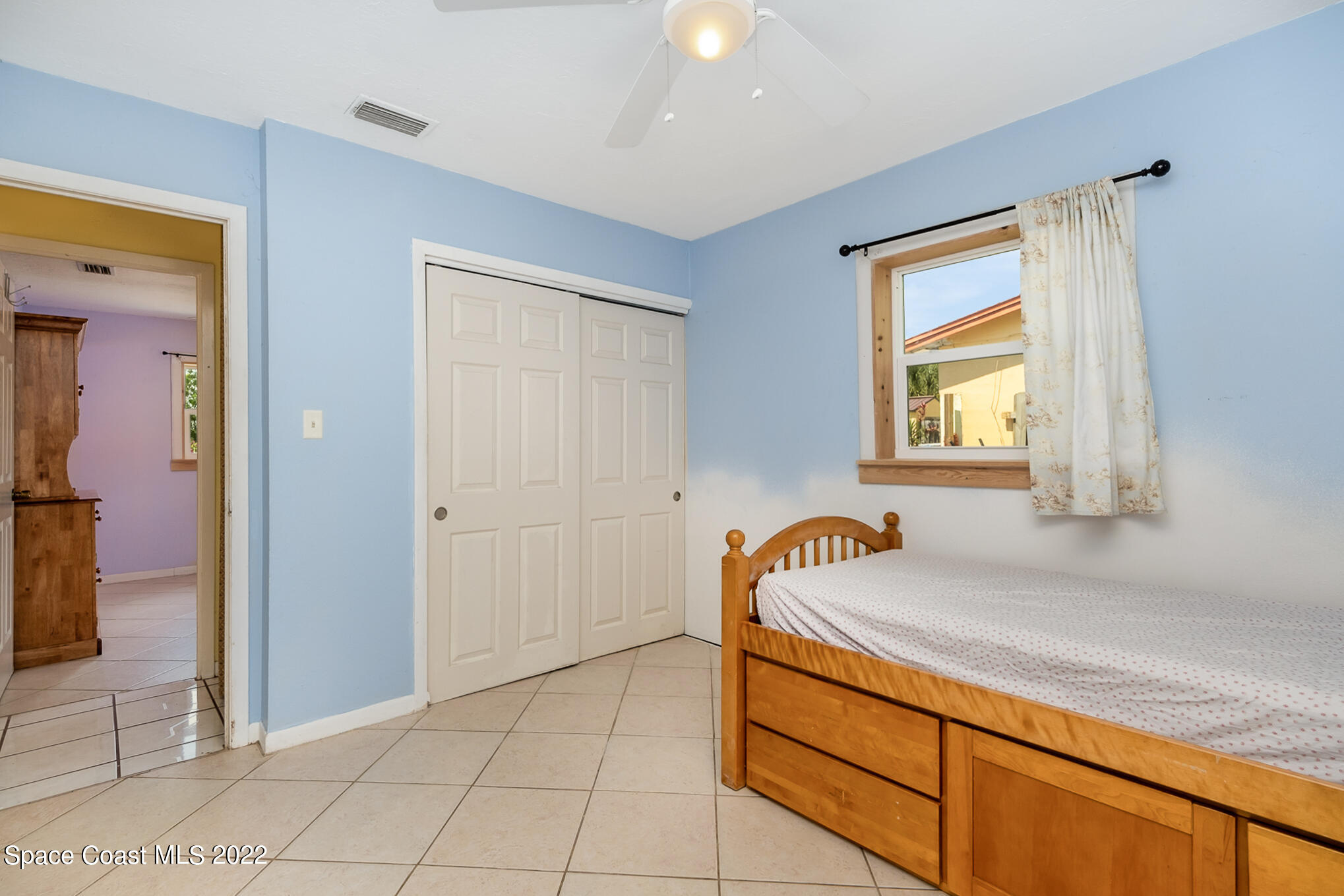 2275 Canterbury Lane