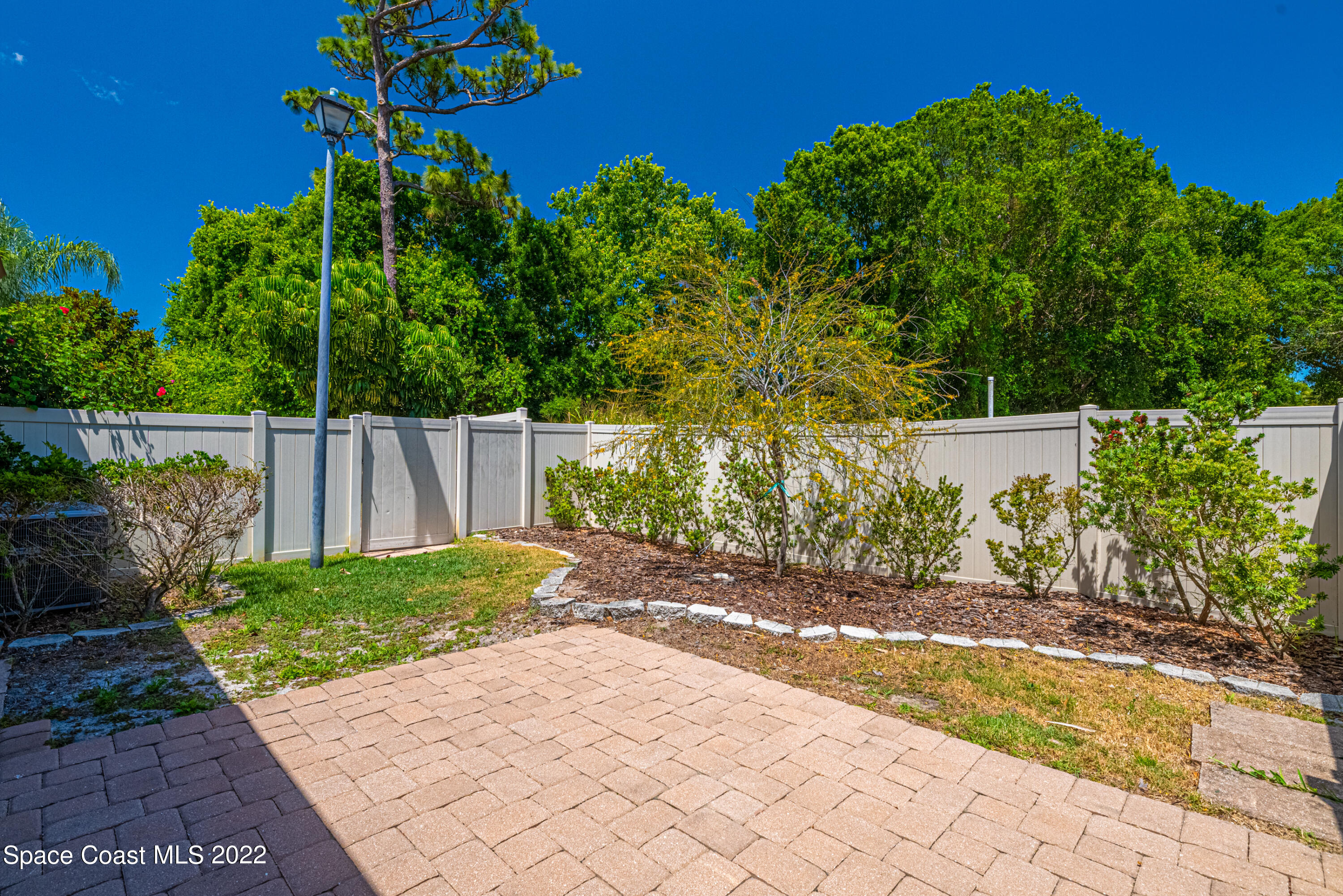 202 Midori Way