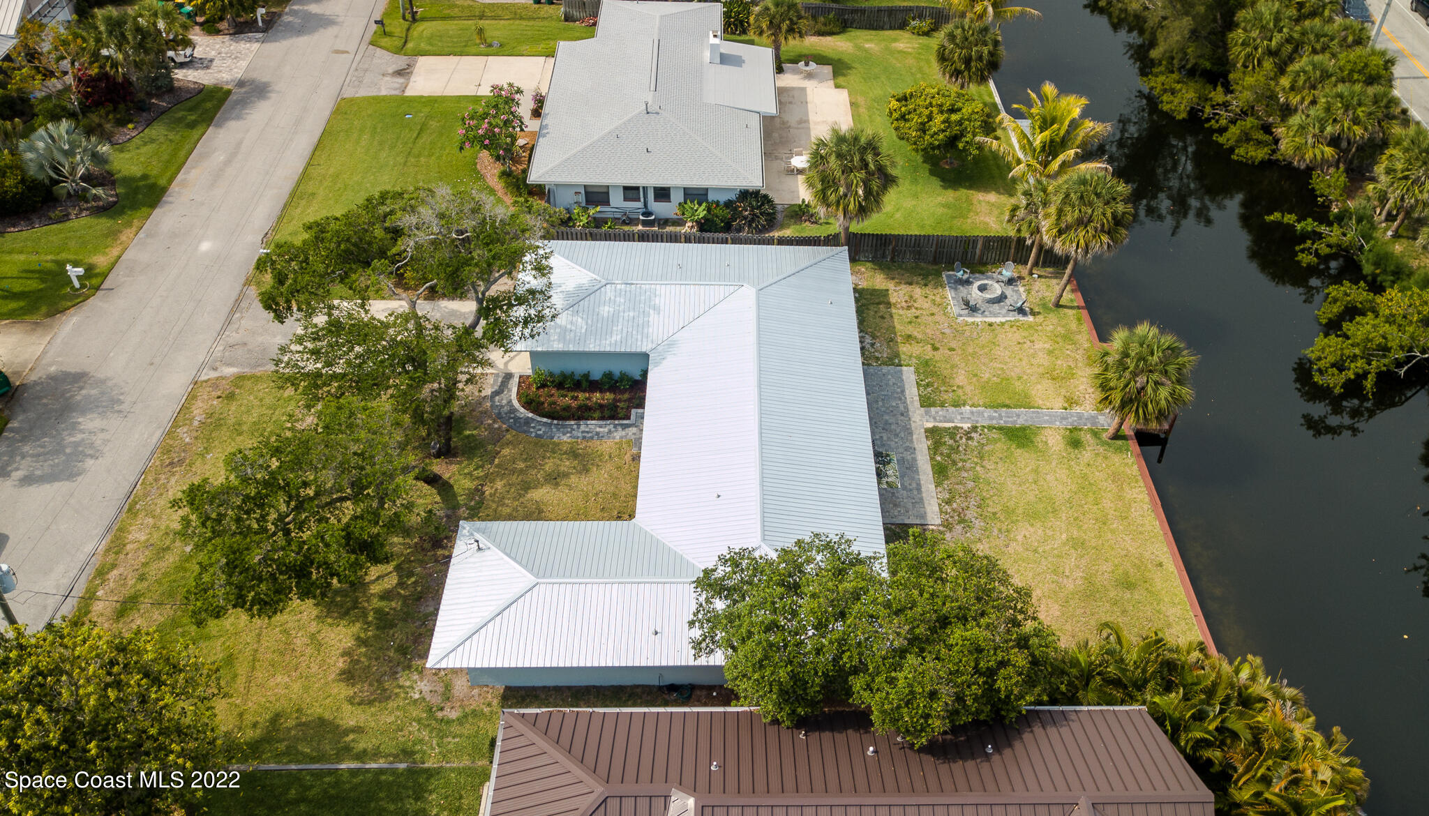 116 Sunset Drive
