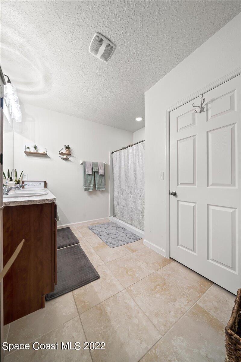 285 Moray Drive SW