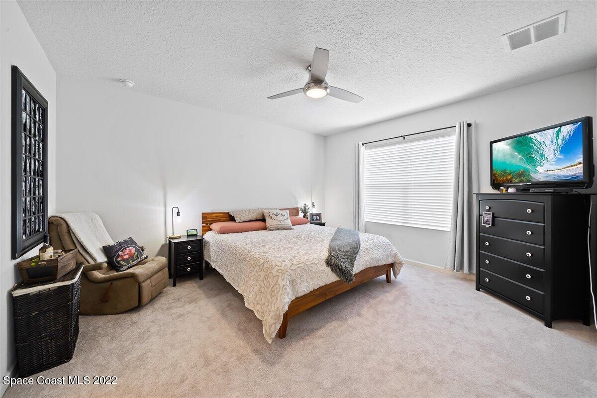 285 Moray Drive SW