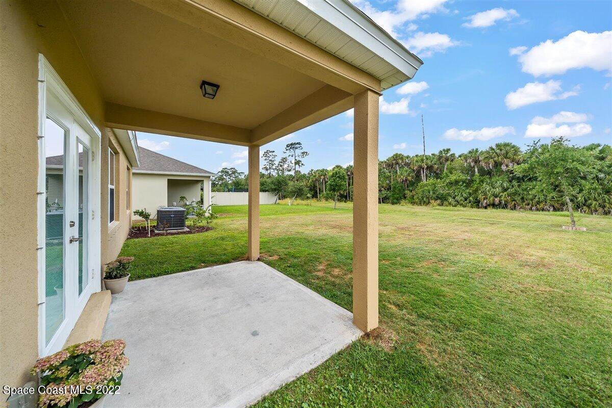 285 Moray Drive SW