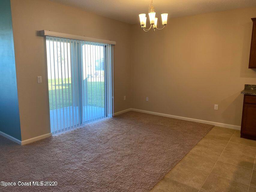 372 Moray Drive SW