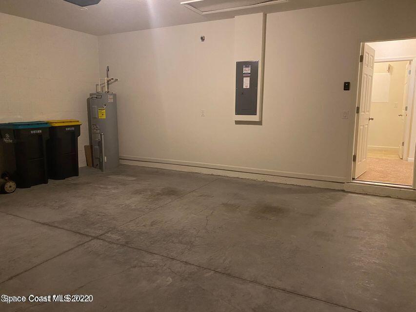 372 Moray Drive SW