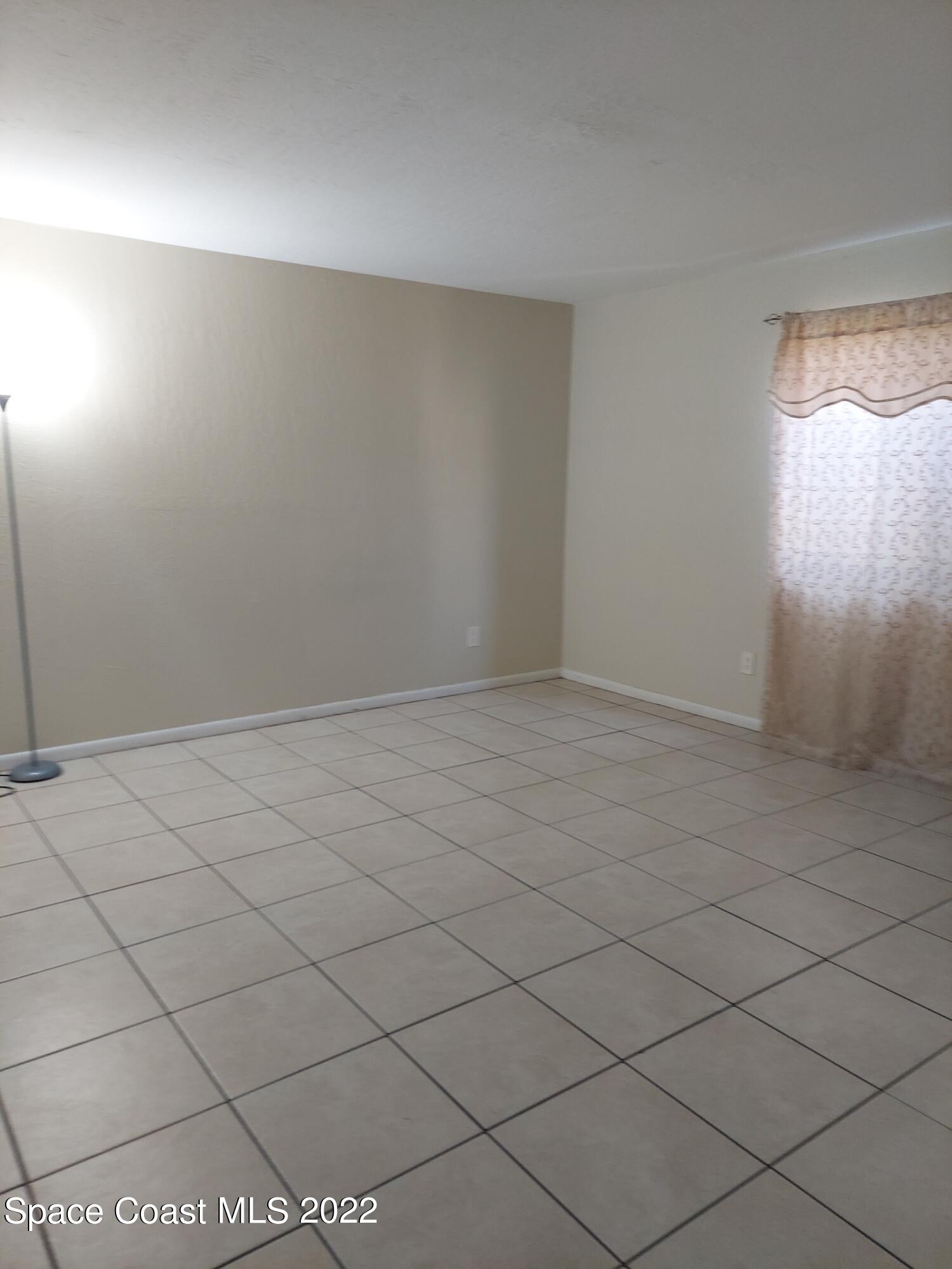 2130 Forest Knoll Drive NE, 30-110