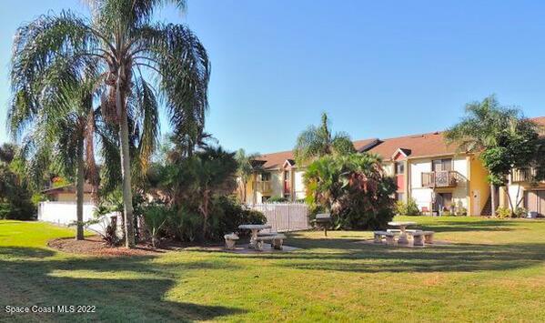 2130 Forest Knoll Drive NE, 30-110