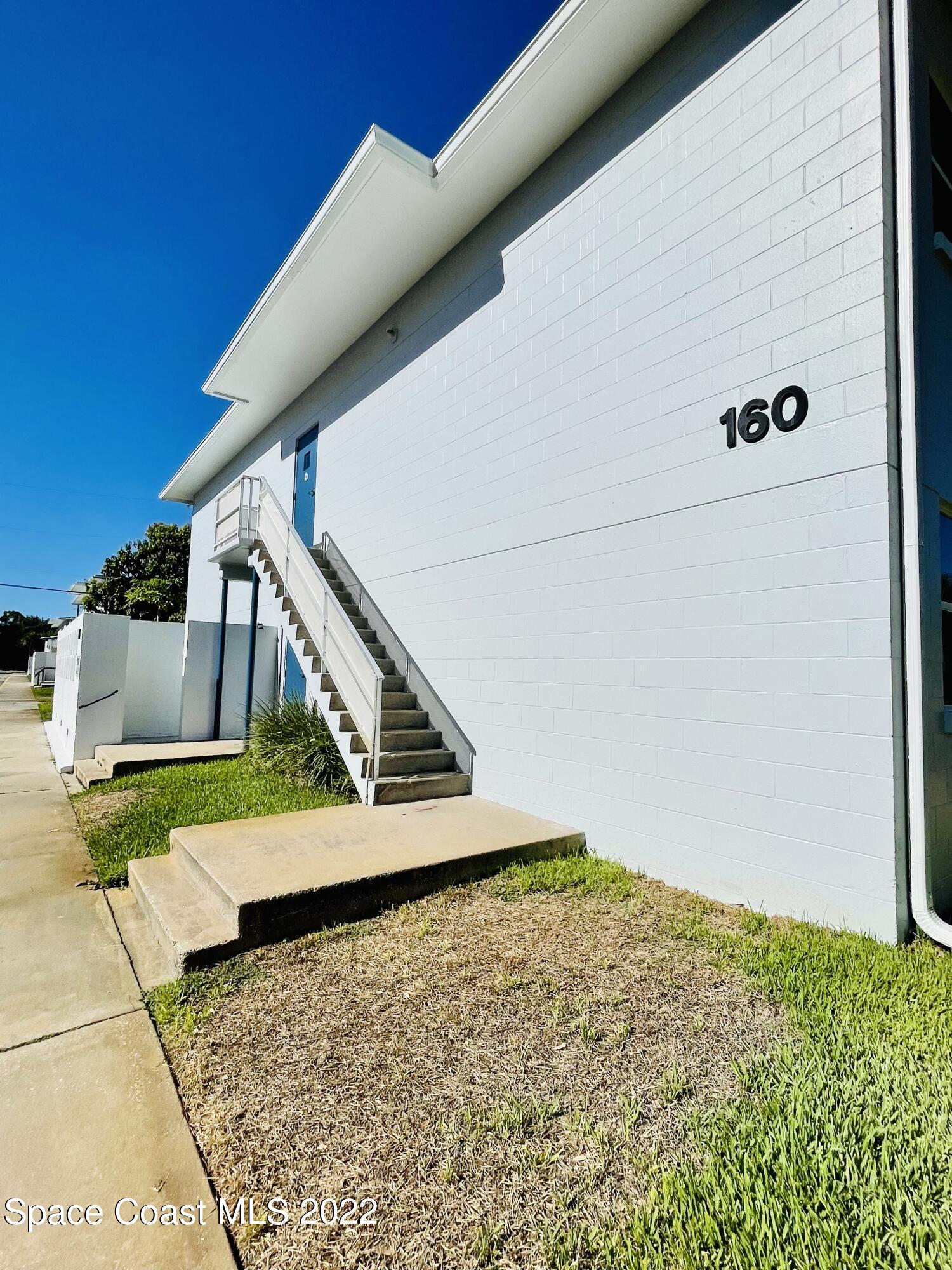 160 Bounty Street, 208