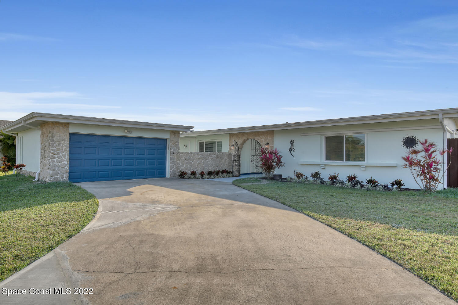 760 Pebble Beach Avenue NE