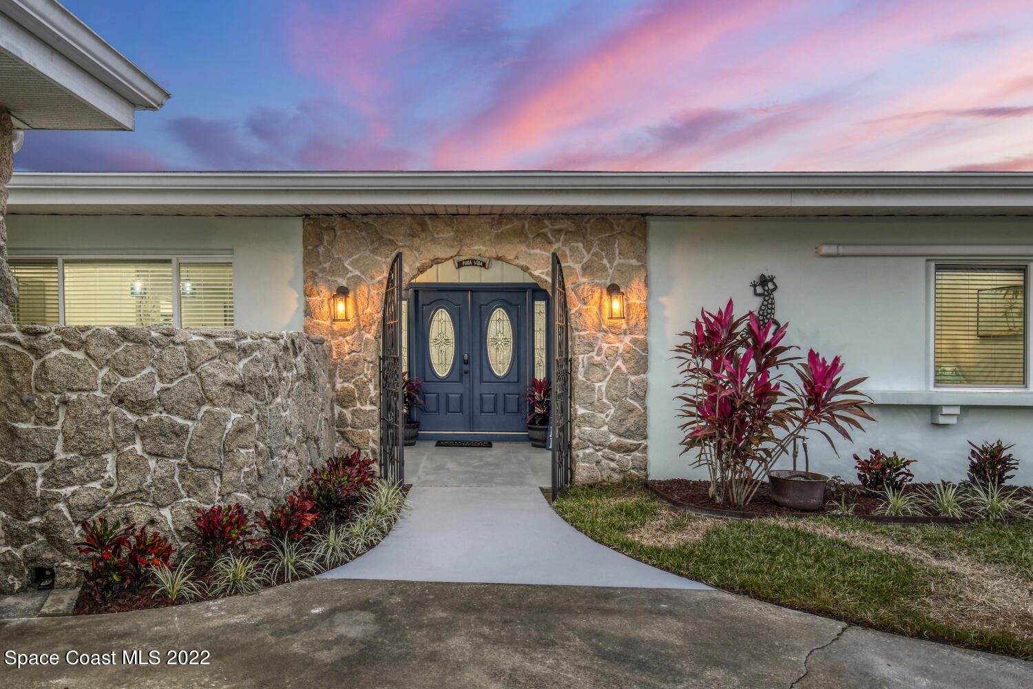 760 Pebble Beach Avenue NE