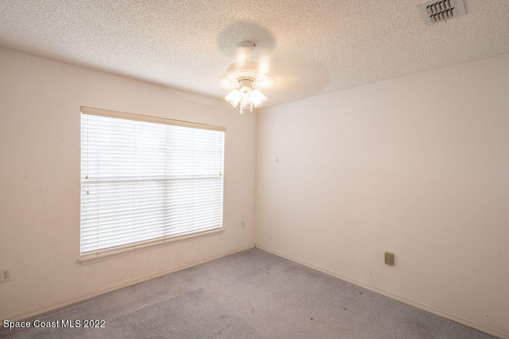2116 Spring Creek Circle