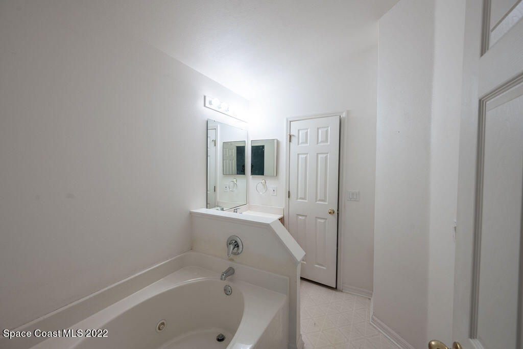 2116 Spring Creek Circle