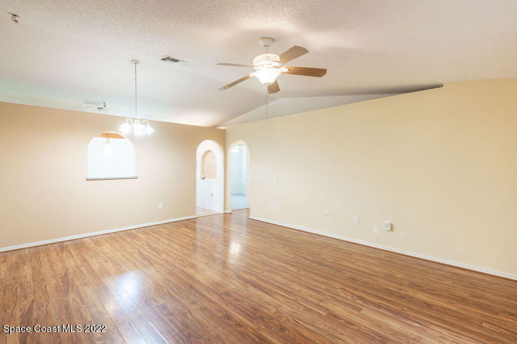 2116 Spring Creek Circle