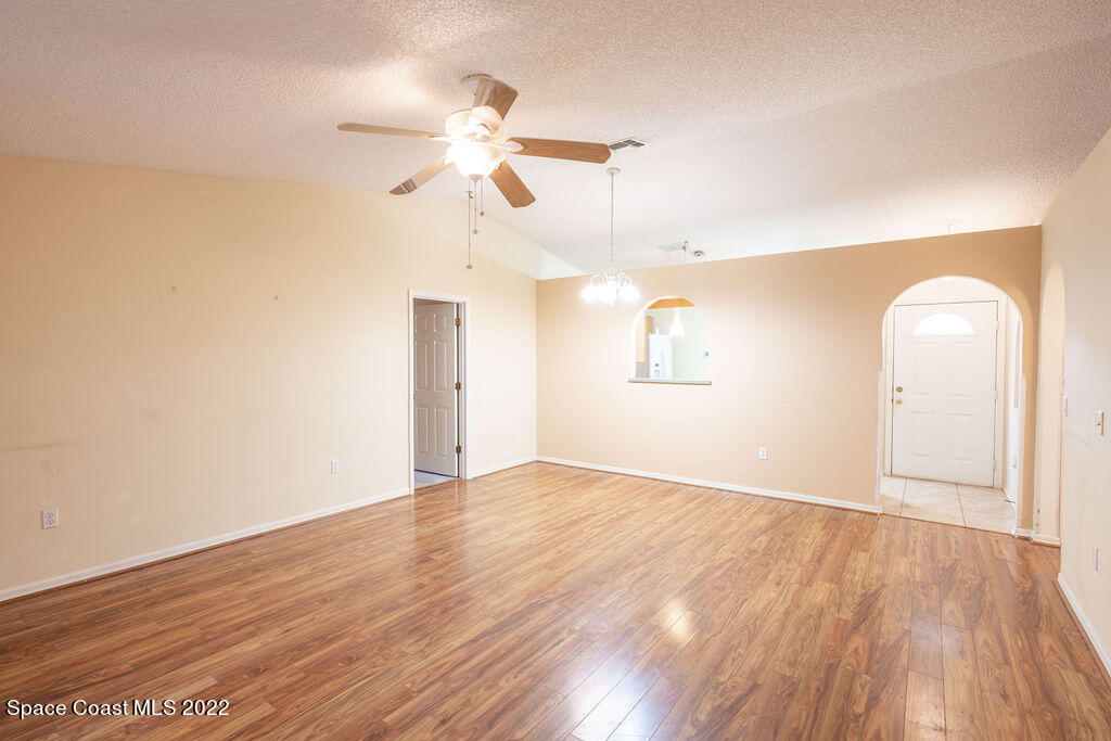 2116 Spring Creek Circle